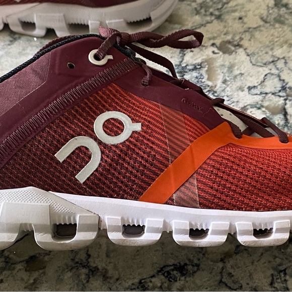 ON-Running Mens Cloudflow Running Shoe Mens SZ 10.5 Flare/Dawn - Picture 12 of 15